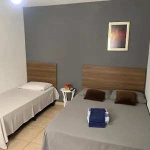 2* Casa de hóspedes Aloha Temporada